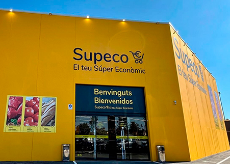 Fachada de la tienda