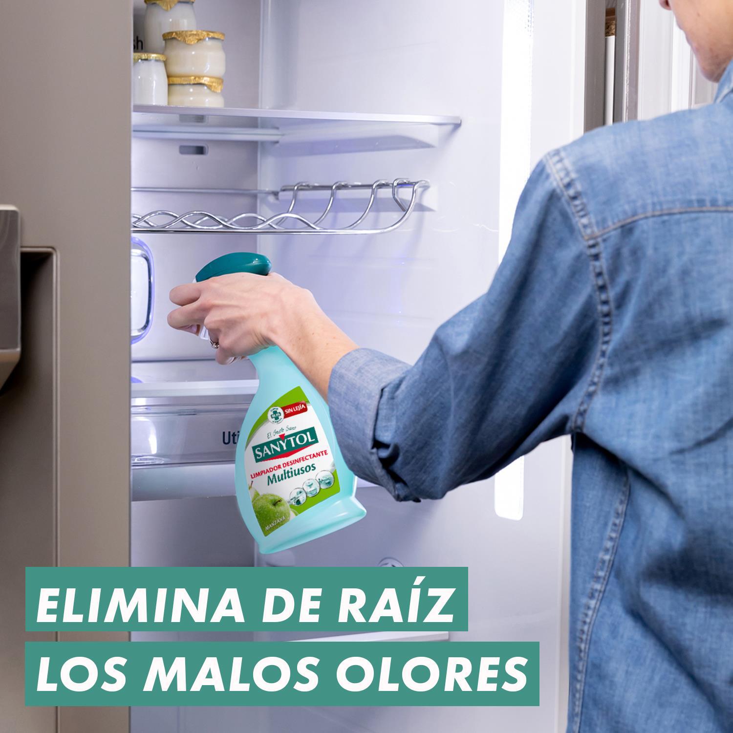 Limpiador desinfectante multiusos manzana sin lejía Sanytol 750 ml.