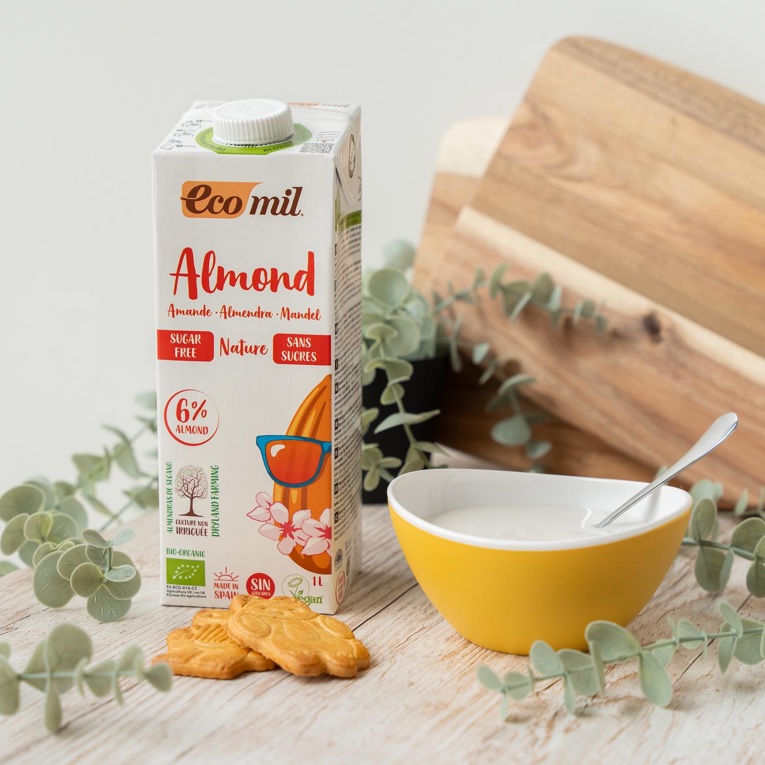 Bebida de almendra EcoMil sin gluten y sin azúcar brik 1 l.