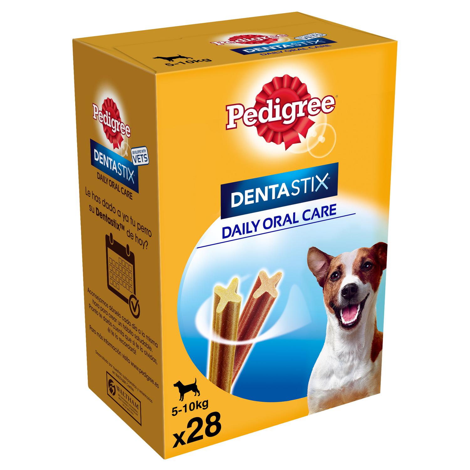 Dentastix de uso diario para la limpieza dental de perros pequeños Pedigree pack de 28 unidades
