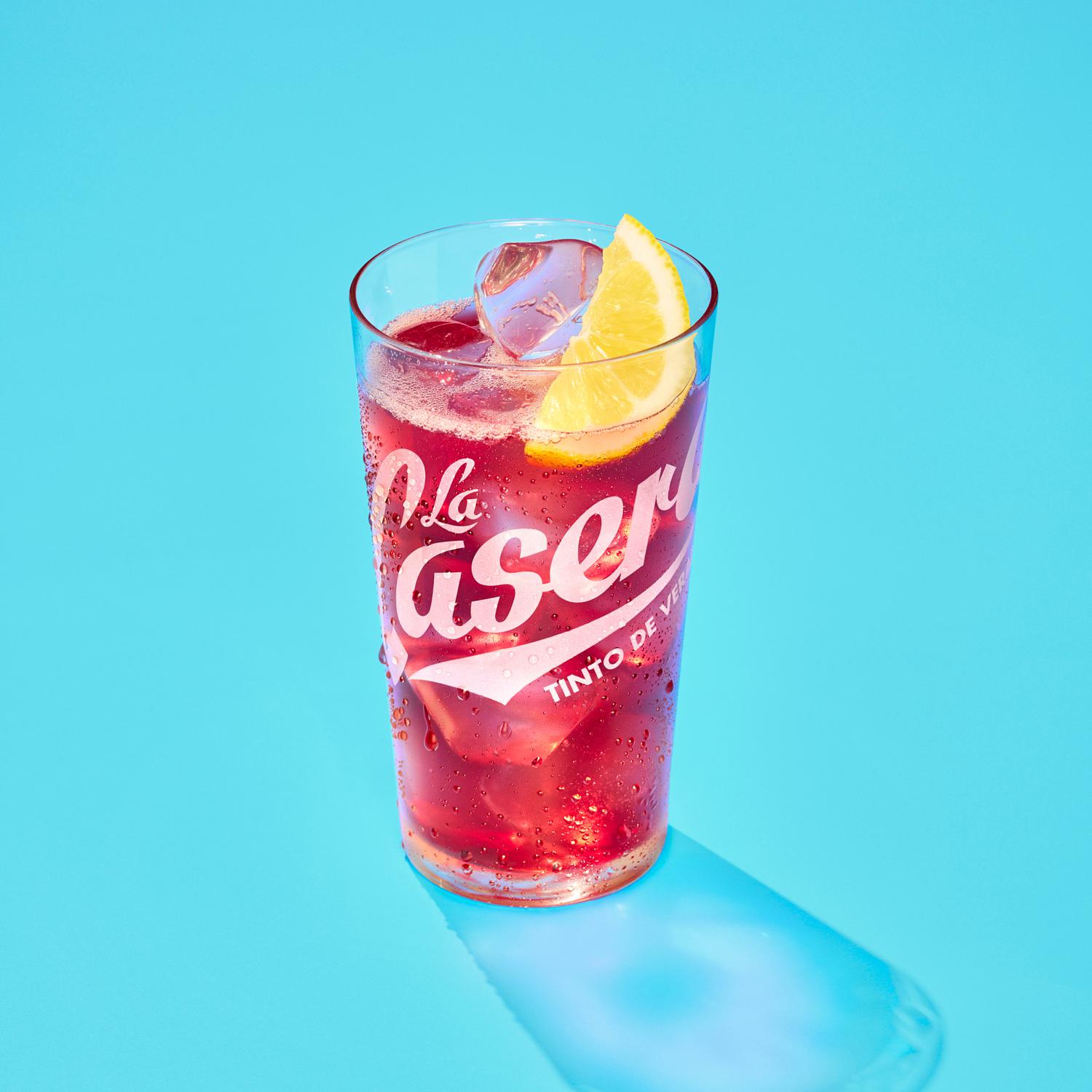 Tinto de verano con limón La Casera lata 33 cl.