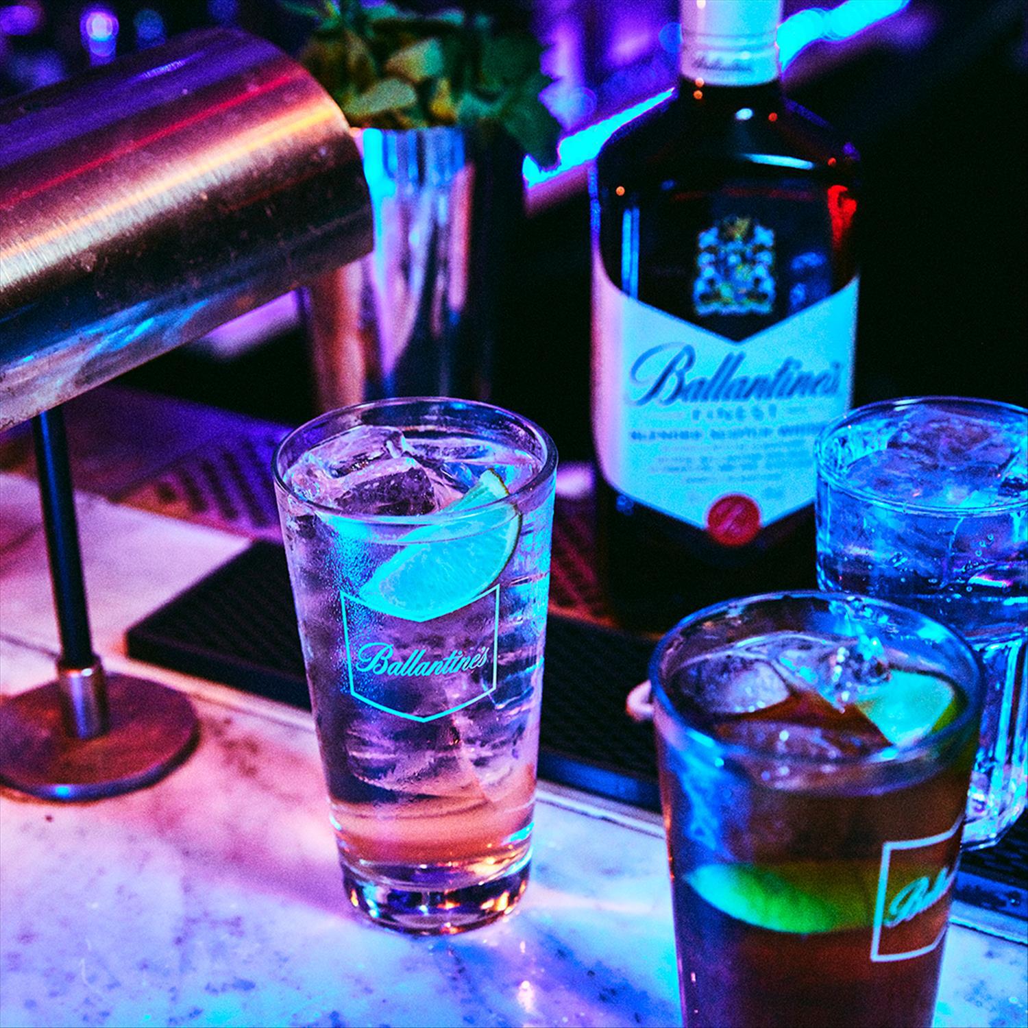 Whisky Ballantines finest 1 l.