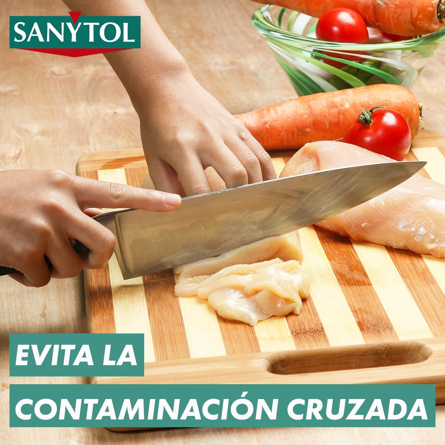Limpiador desinfectante quitagrasas Sanytol 750 ml.