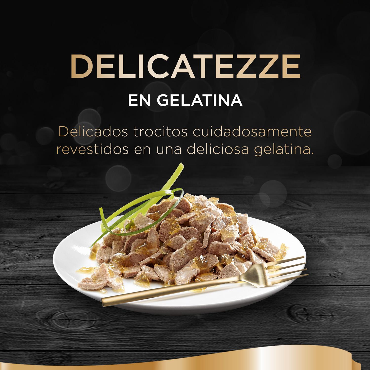 Comida húmeda selección de aves en gelatina para gatos Sheba Delicatezze pack de 4 unidades de 85 g.