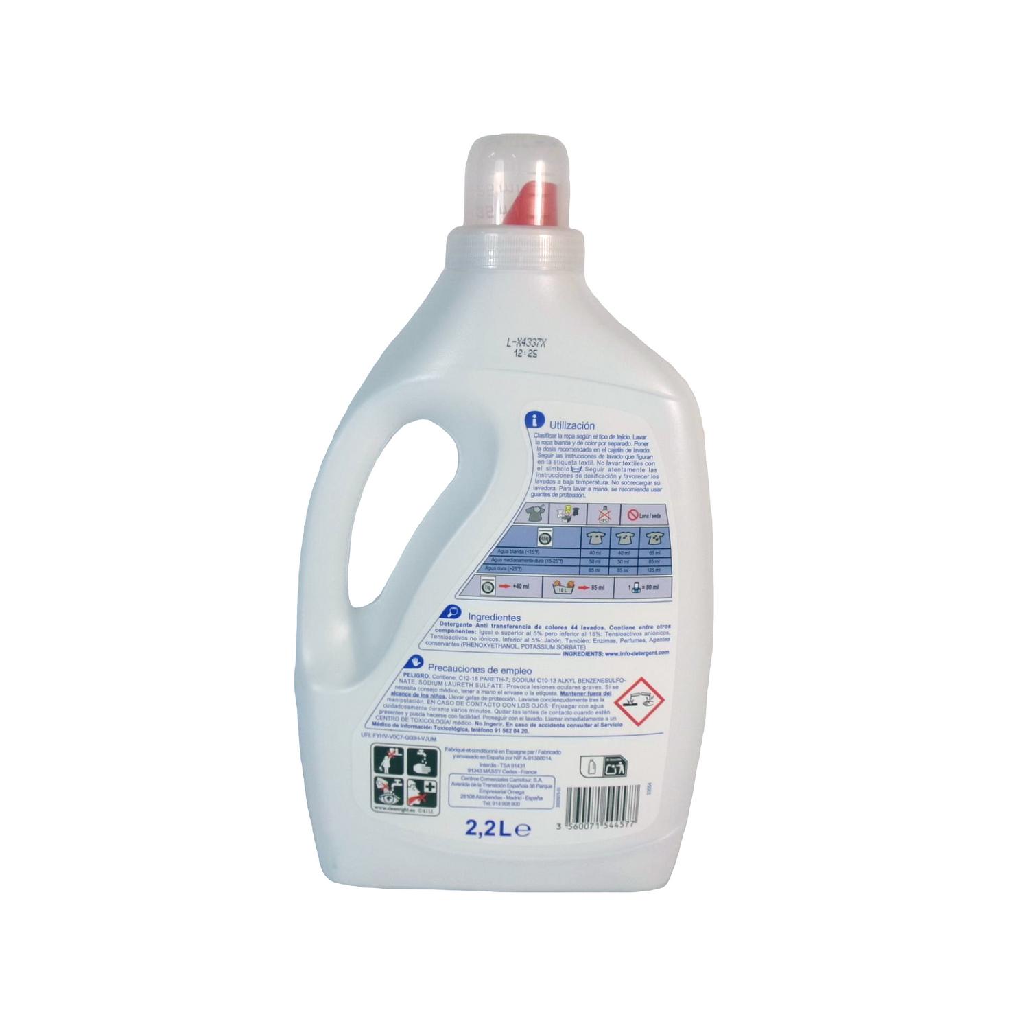 Detergente liquido quitamanchas Expert Carrefour 44 lavados.