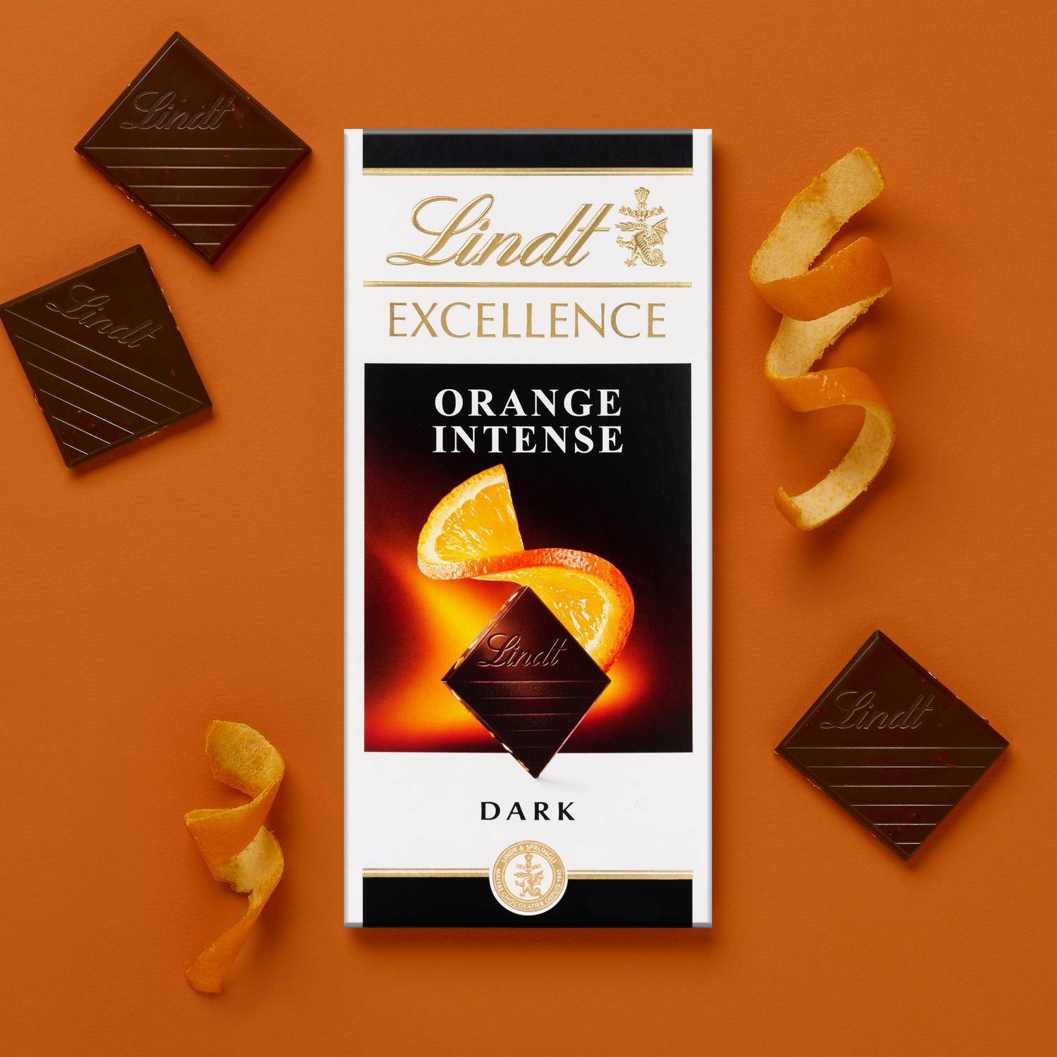 Chocolate negro intenso con naranja Lindt Excellence 100 g.