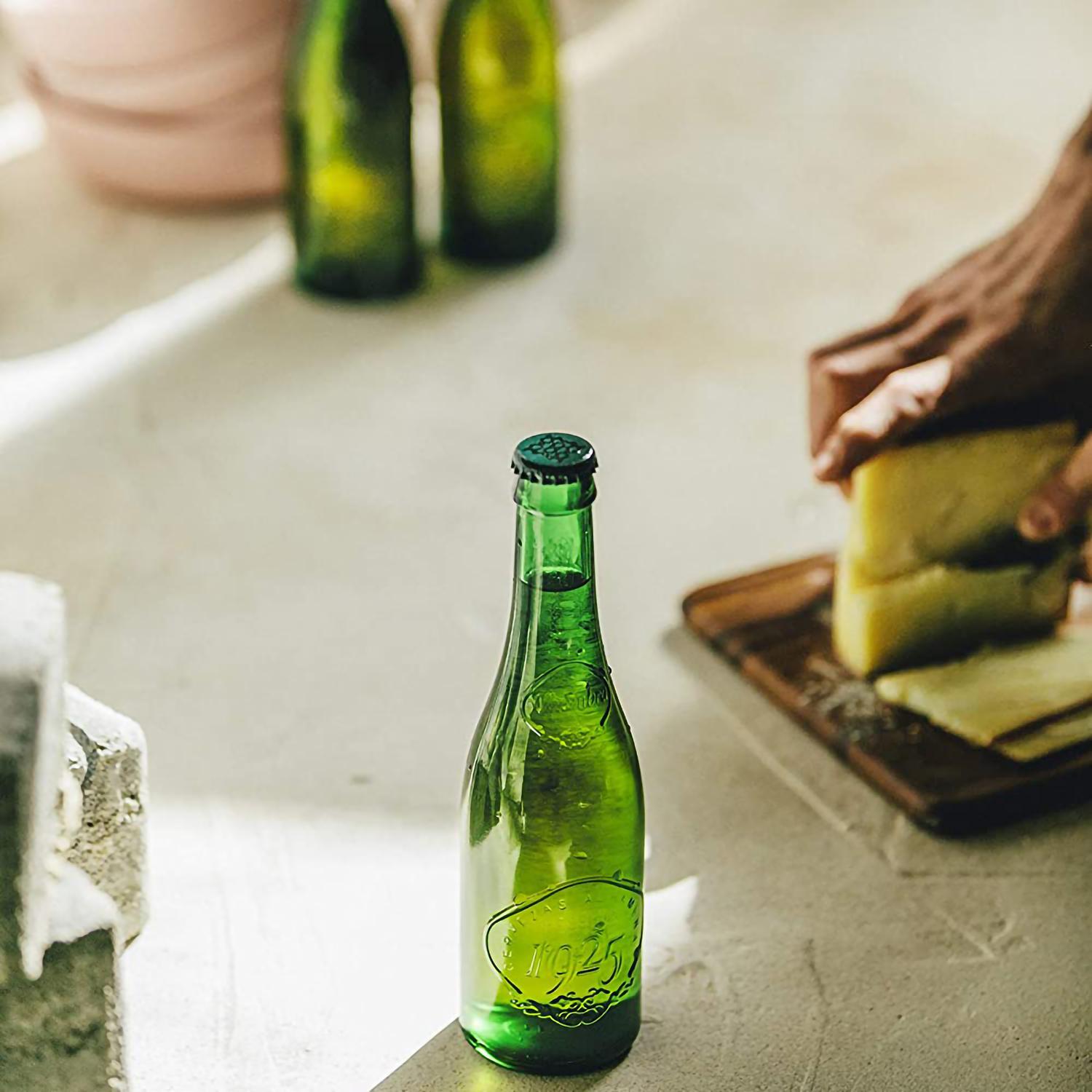 Cerveza Alhambra Reserva 1925 pack de 12 botellas de 33 cl.