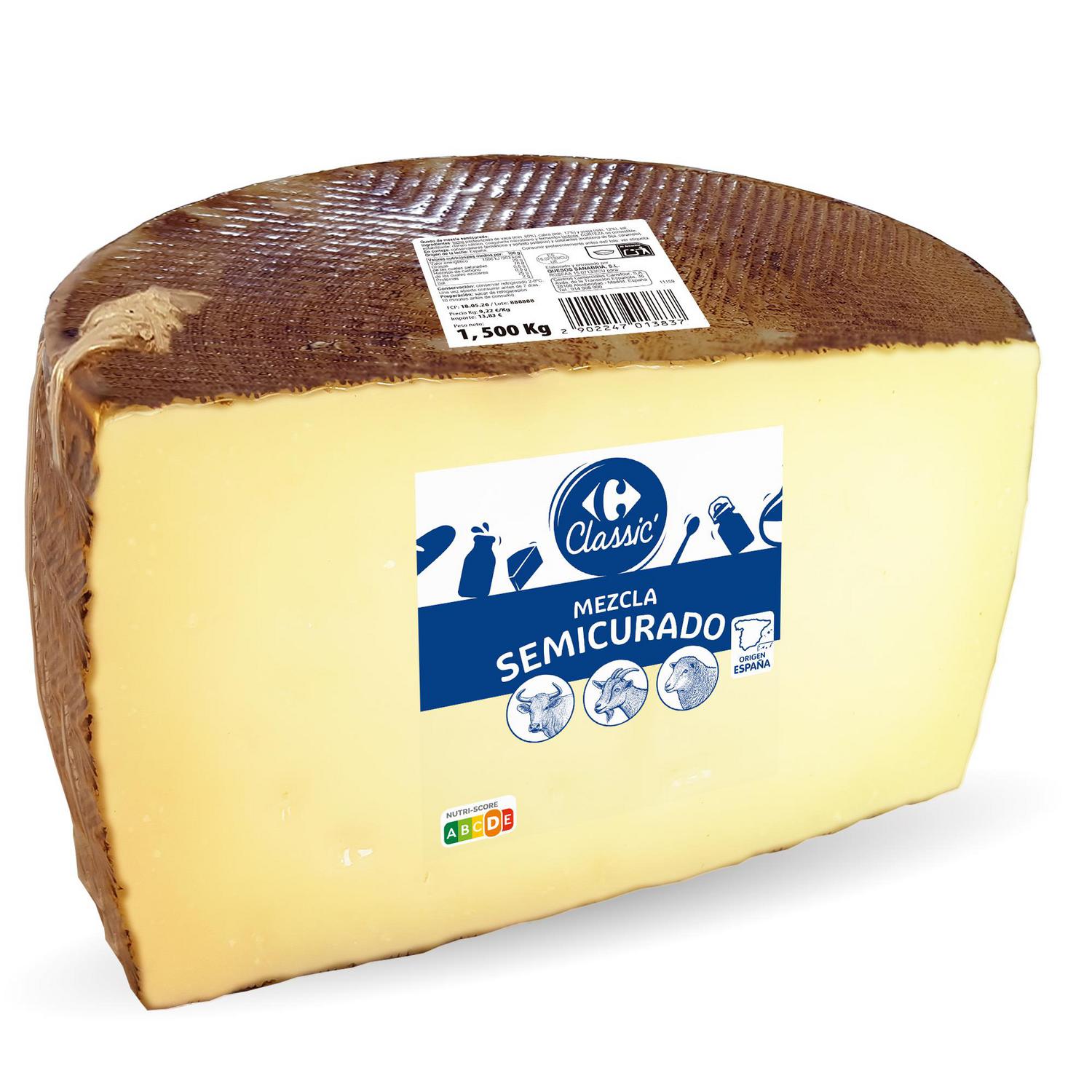 Queso de mezcla semicurado media pieza Carrefour Classic 1,5 kg