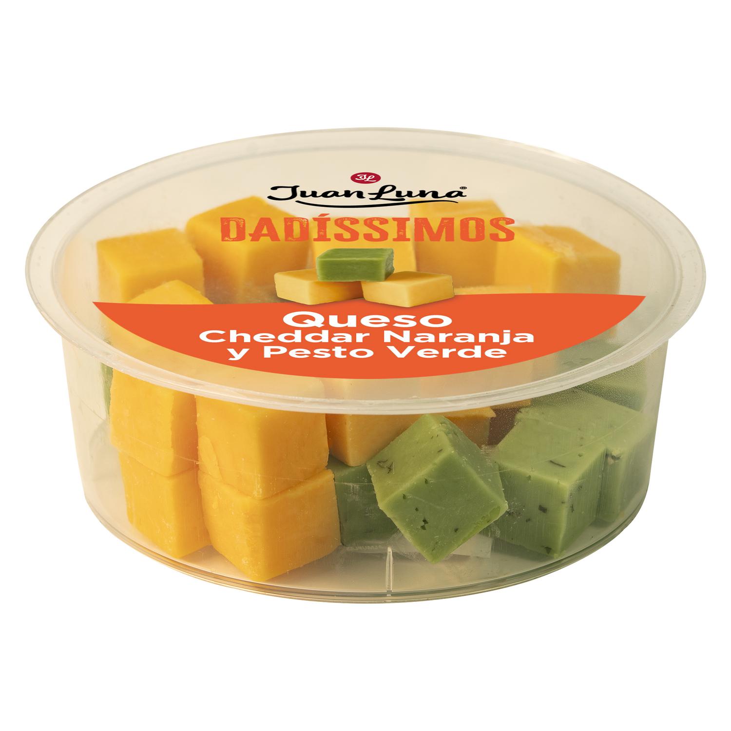 Queso cheddar naranja y pesto verde dados Juan Luna bote 90 g.