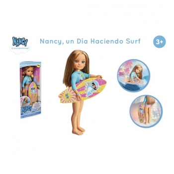 Nancy - Un Día Haciendo Surf