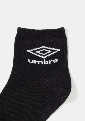 Pack de tres calcetines tobilleros de deporte UMBRO