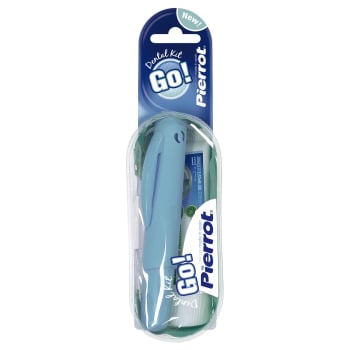 Kit dental viaje Pierrot Go!: dentífrico 30 ml y cepillo dental.