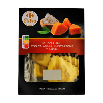 Pasta fresca al huevo Mezzelune con calabaza, mascarpone y salvia Carrefour Extra 250 g.