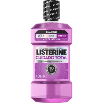 Enjuague bucal con flúor menta intensa cuidado total Listerine 600 ml.