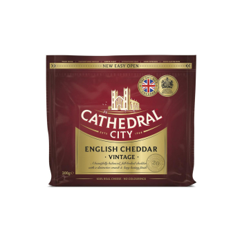 Queso cheddar envejecido maduración 20 meses vintage Cathedral City 200 g.