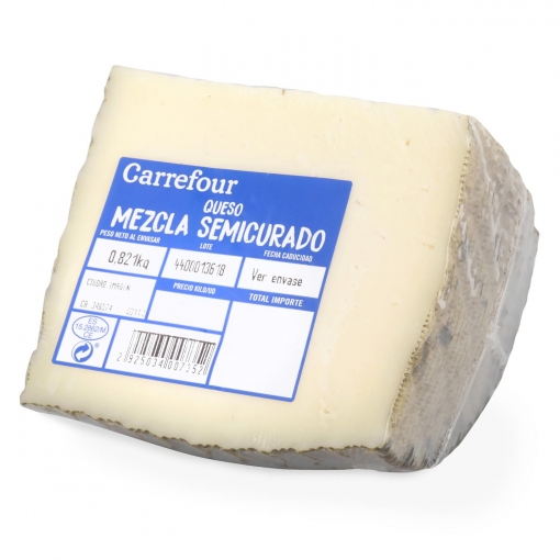 Queso semicurado mezcla Carrefour cuña 1/4, 750 g aprox